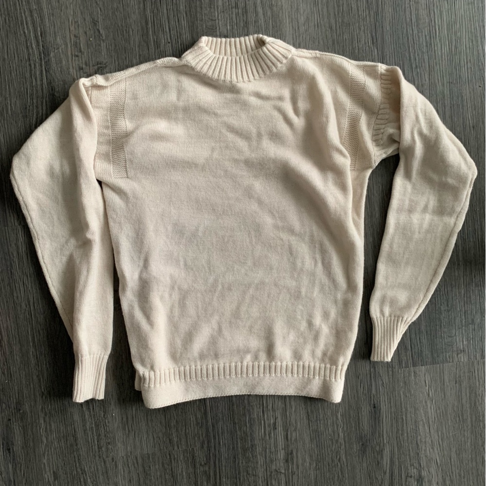Uniqlo sweater